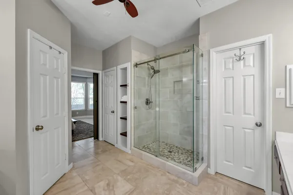 $499,900 | 42 East Knightsbridge Drive, The Woodlands, TX 77385