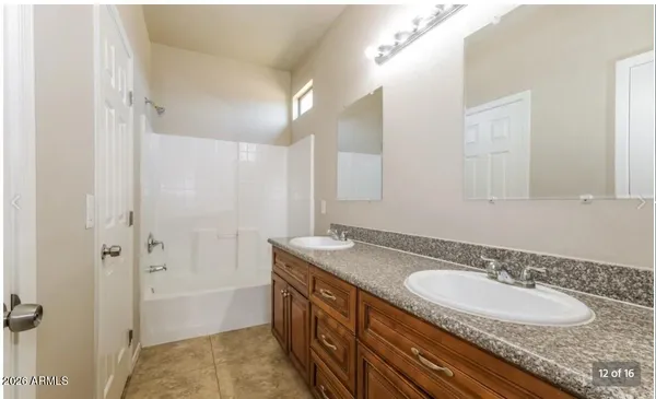 $1,810 | 6537 South 15th Drive, Phoenix, AZ 85041