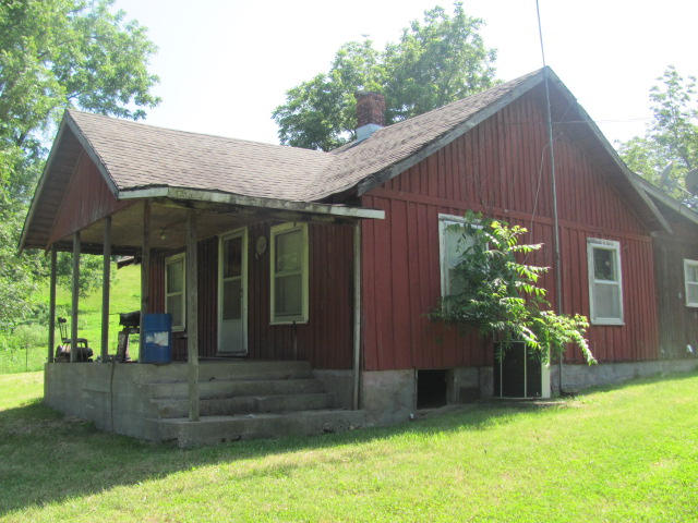 4653 Roundhouse Road Aurora, MO 65605 - Photo 1 of 1 IMG_1636
