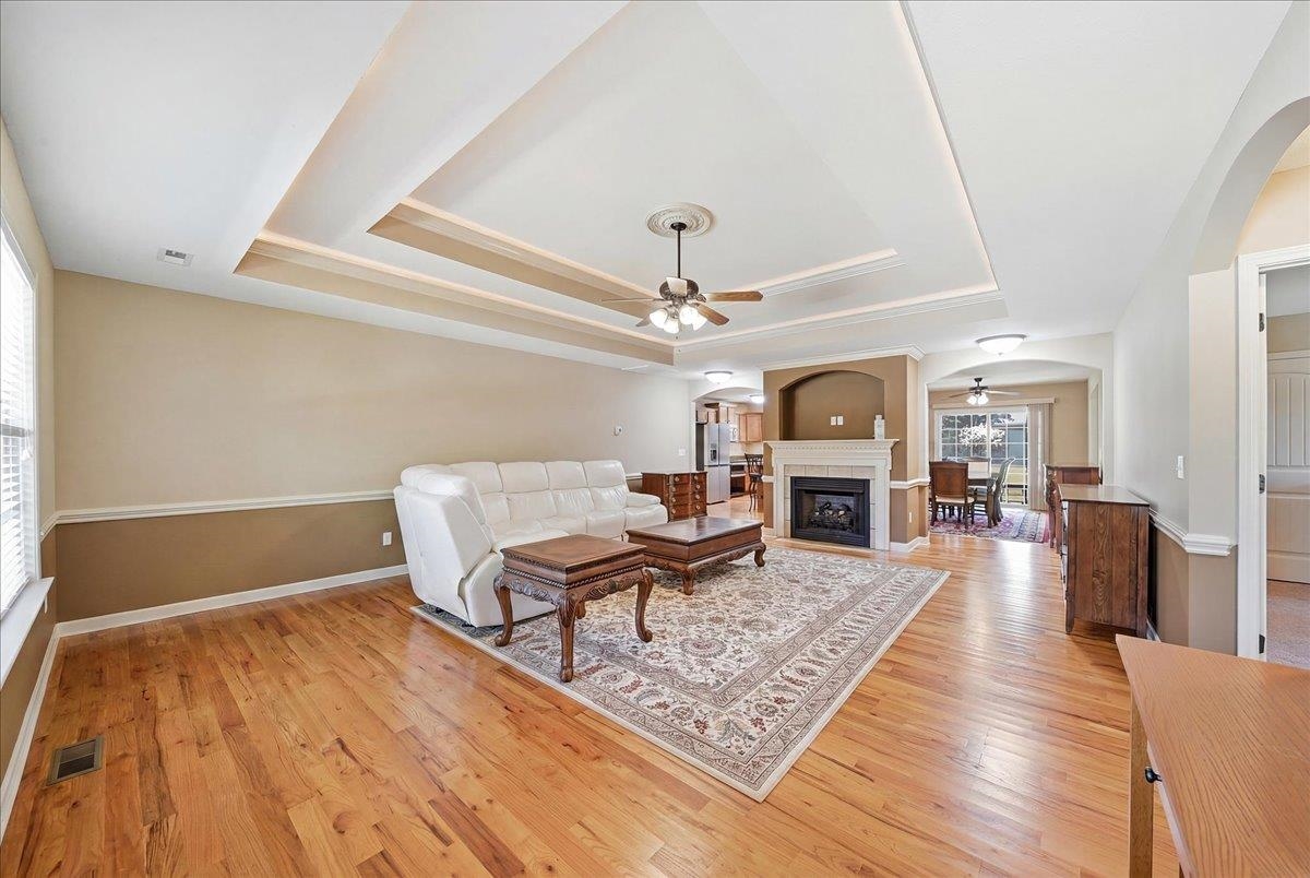 125 Fox Farm Way Greer, SC 29651 - Photo 4 of 35