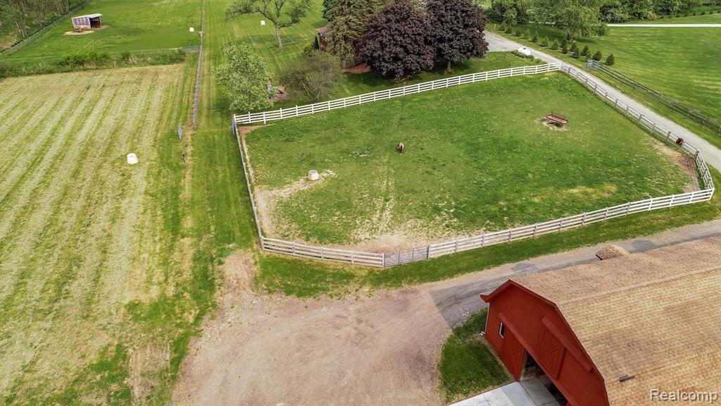 841 North Latson Road Howell, MI 48843 - Photo 74 of 77
