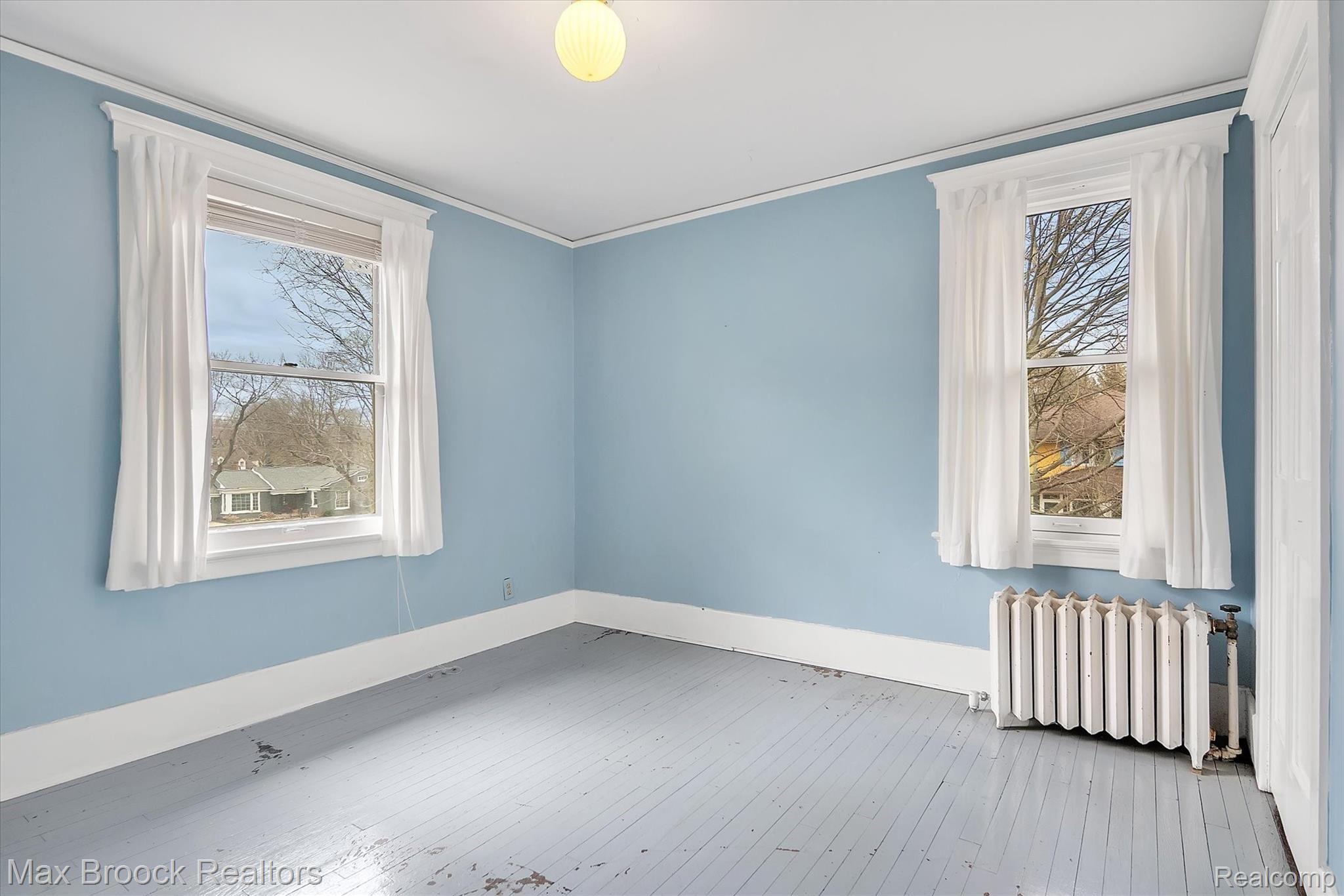 2300 West Maple Road Bloomfield Hills, MI 48301 - Photo 22 of 50 27-2300-W-Maple-Rd-WindowStill-Real-Estate-Photography-27.jpg
