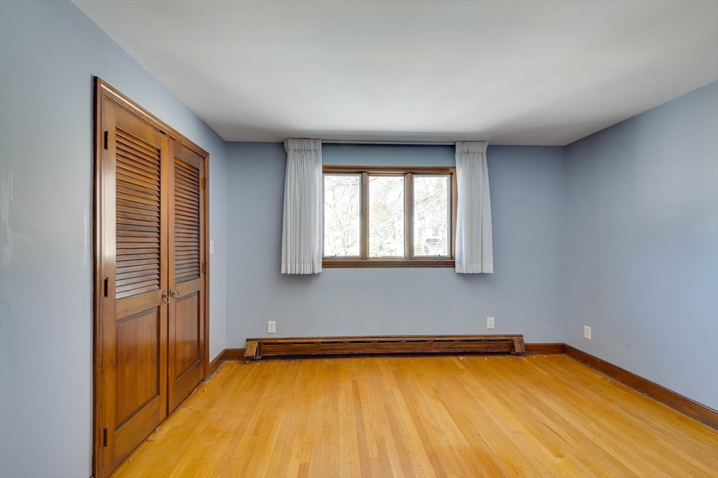 35 Hollywood Road Winchester, MA 01890 - Photo 18 of 40