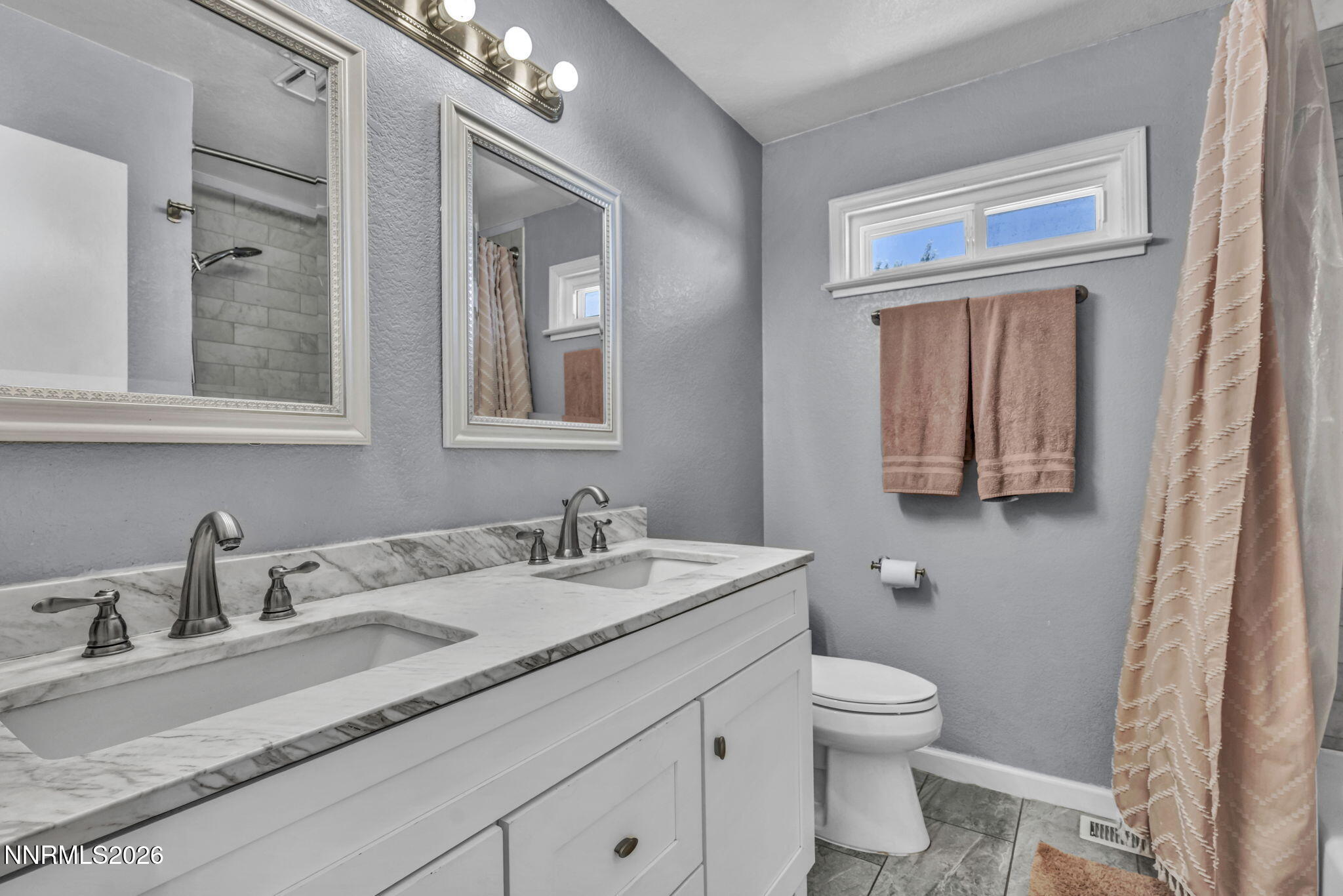 10600 Silver Spur Drive Reno, NV 89508 - Photo 11 of 36 72-web-or-mls-10600-silver-spur-dr