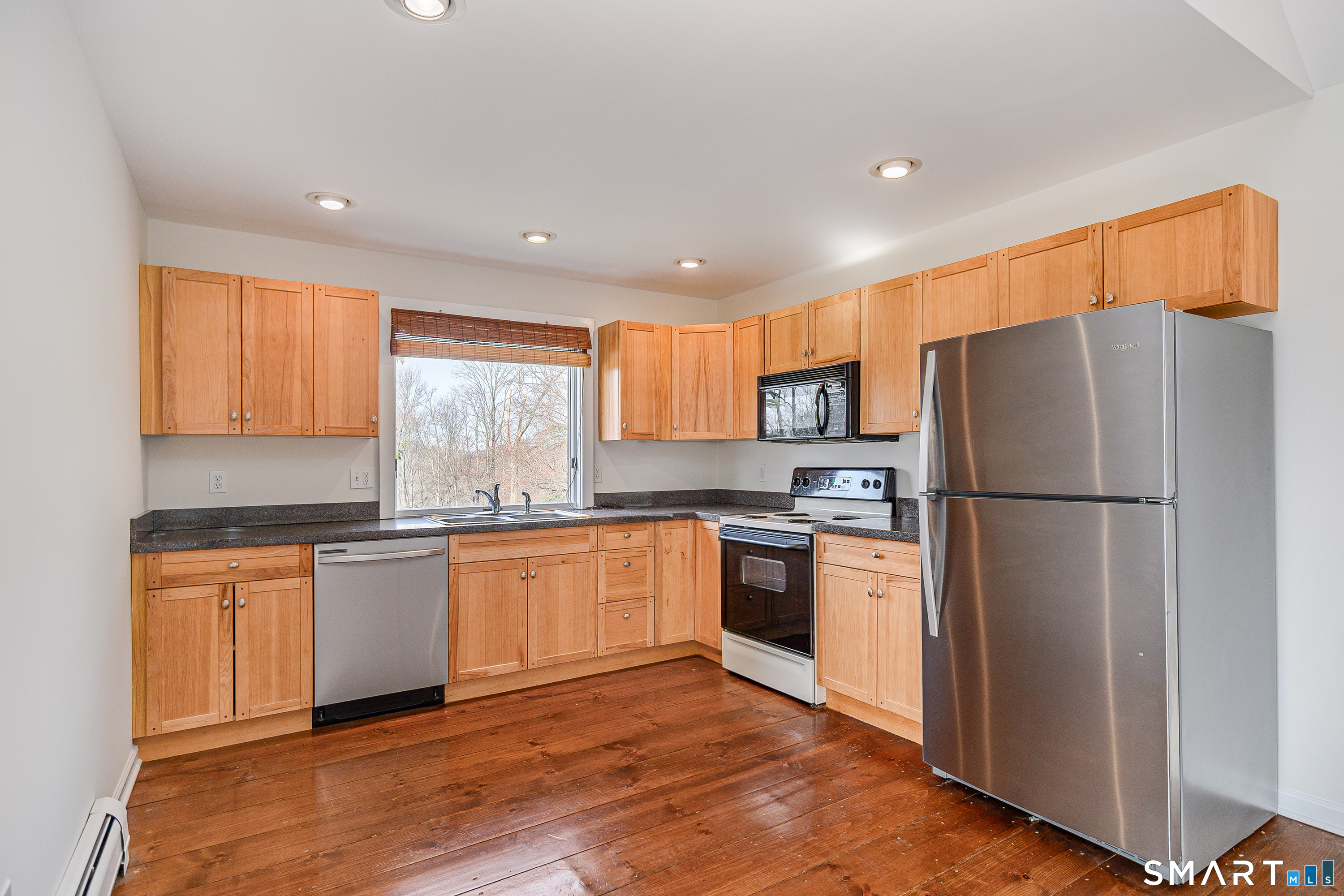 92 Whisconier Road, Unit C Brookfield, CT 06804 - Photo 8 of 16