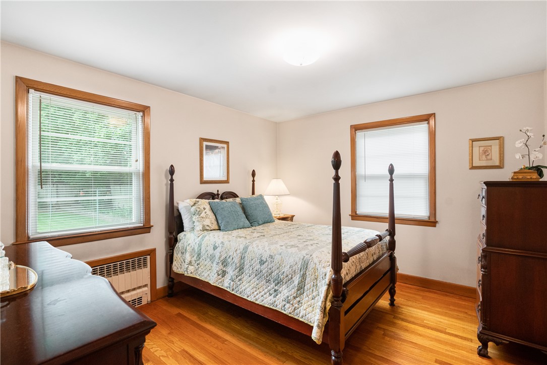 4 Baker Street Warwick, RI 02886 - Photo 11 of 20