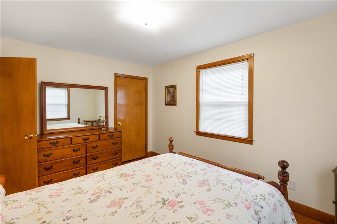 4 Baker Street Warwick, RI 02886 - Photo 13 of 20