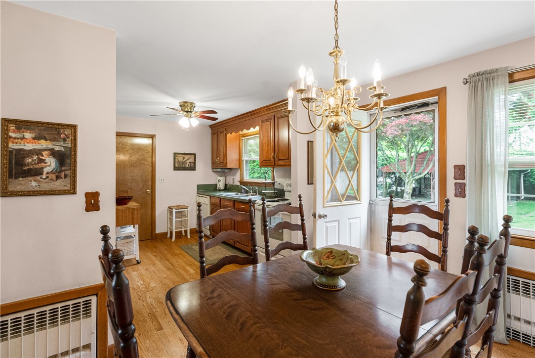 4 Baker Street Warwick, RI 02886 - Photo 6 of 20