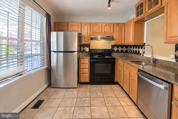 $3,000 | 20521 Neerwinder Street, Germantown, MD 20874