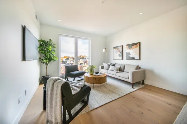 $814,999 | 66 Mcgrath, Unit 507, Quincy, MA 02169