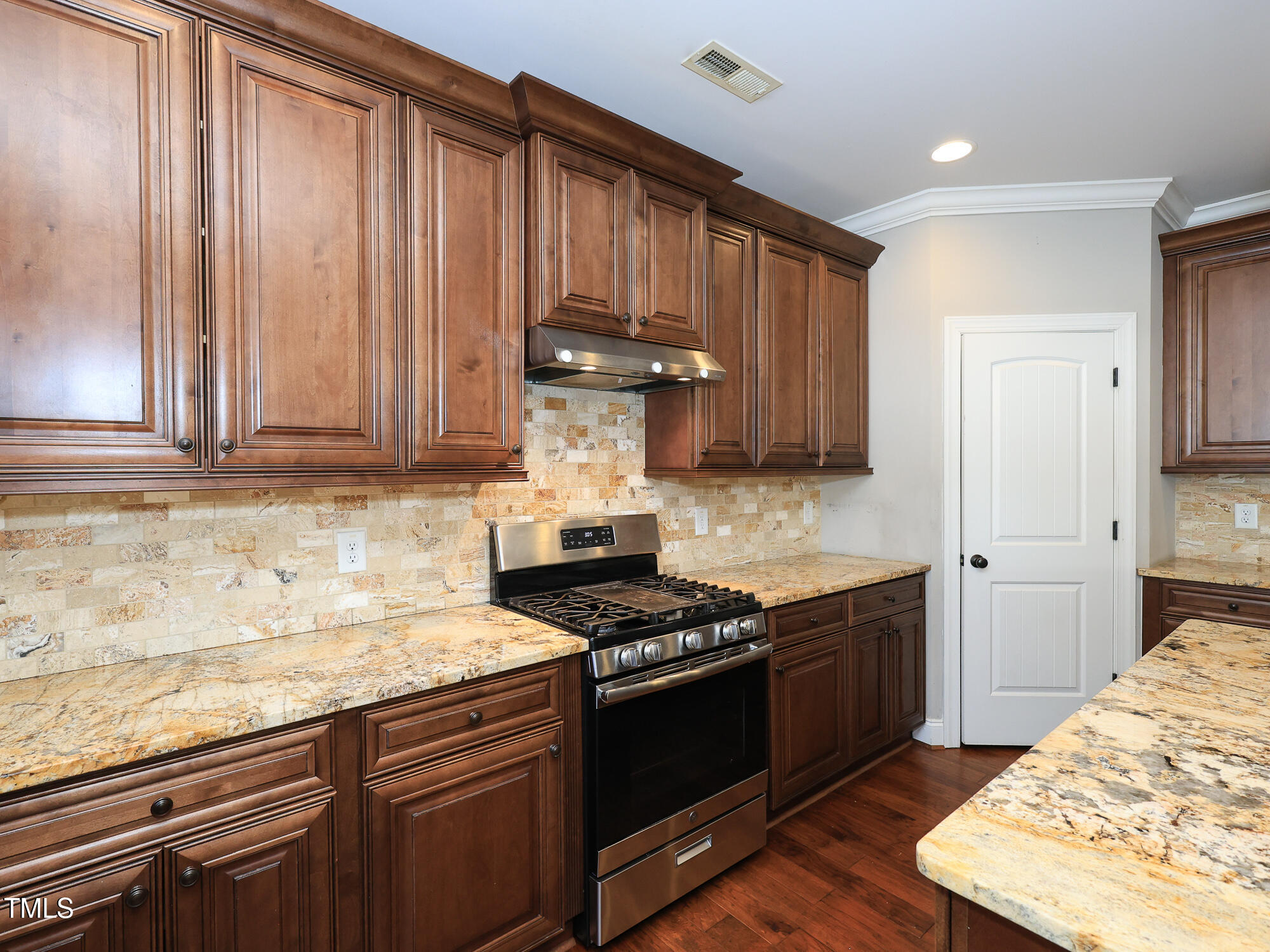3716 Massey Ridge Court Raleigh, NC 27616 - Photo 20 of 57 GAS STAINLESS RANGE W/HOOD