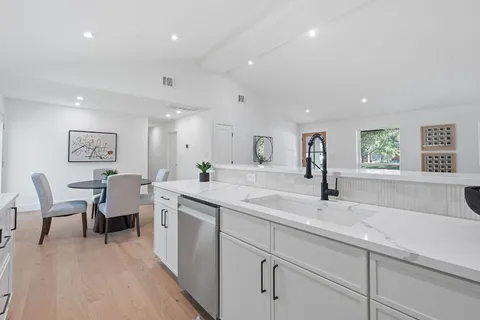 $699,990 | 8414 Briarwood Lane, Austin, TX 78757