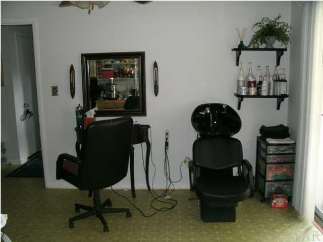 6030 Keating Road Pensacola, FL 32504 - Photo 6 of 9 Gallery Image 6