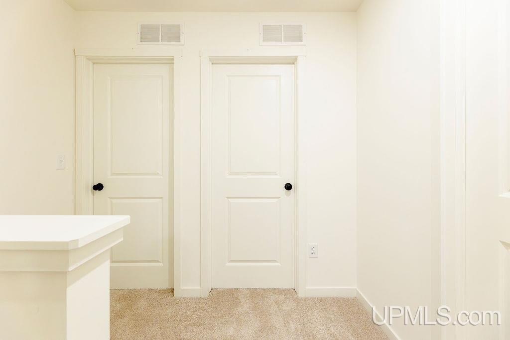 39 Tipperary Road Gladstone, MI 49837 - Photo 22 of 52 Gallery Image 22