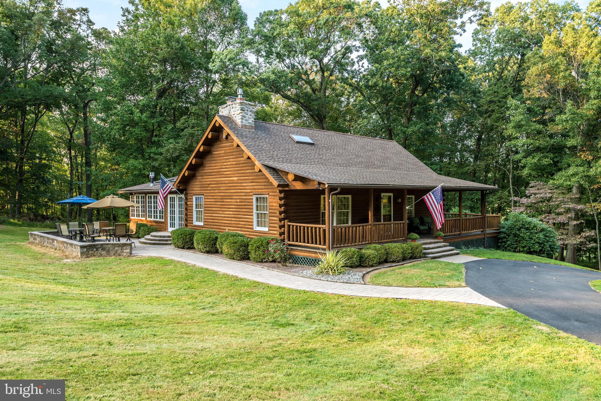 1849 Highpoint Road Coopersburg, PA 18036 - Photo 2 of 33 Gallery Image 2