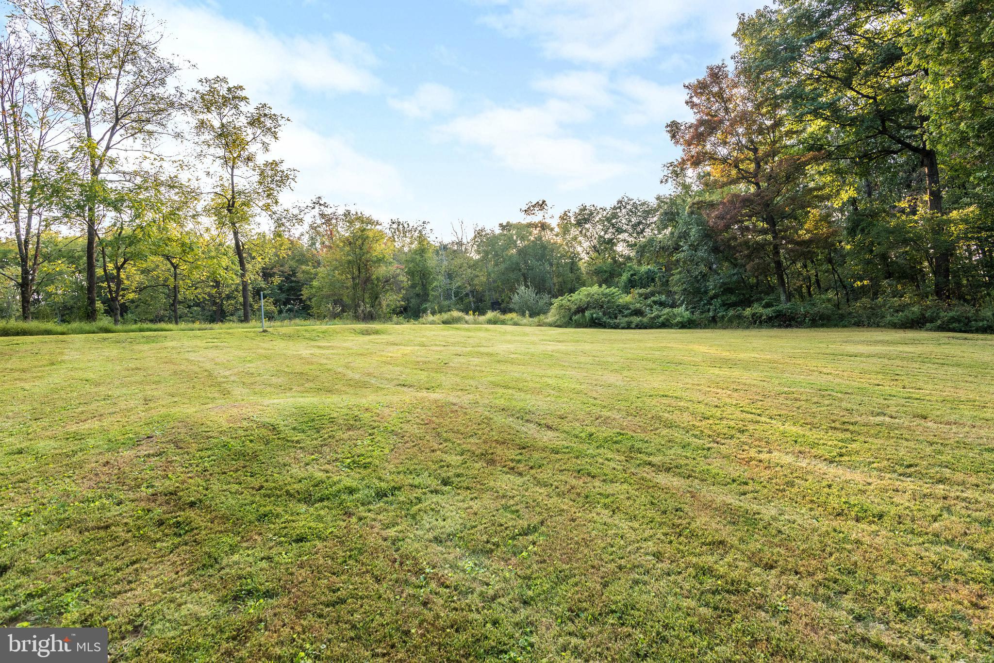 1849 Highpoint Road Coopersburg, PA 18036 - Photo 30 of 33 Gallery Image 30