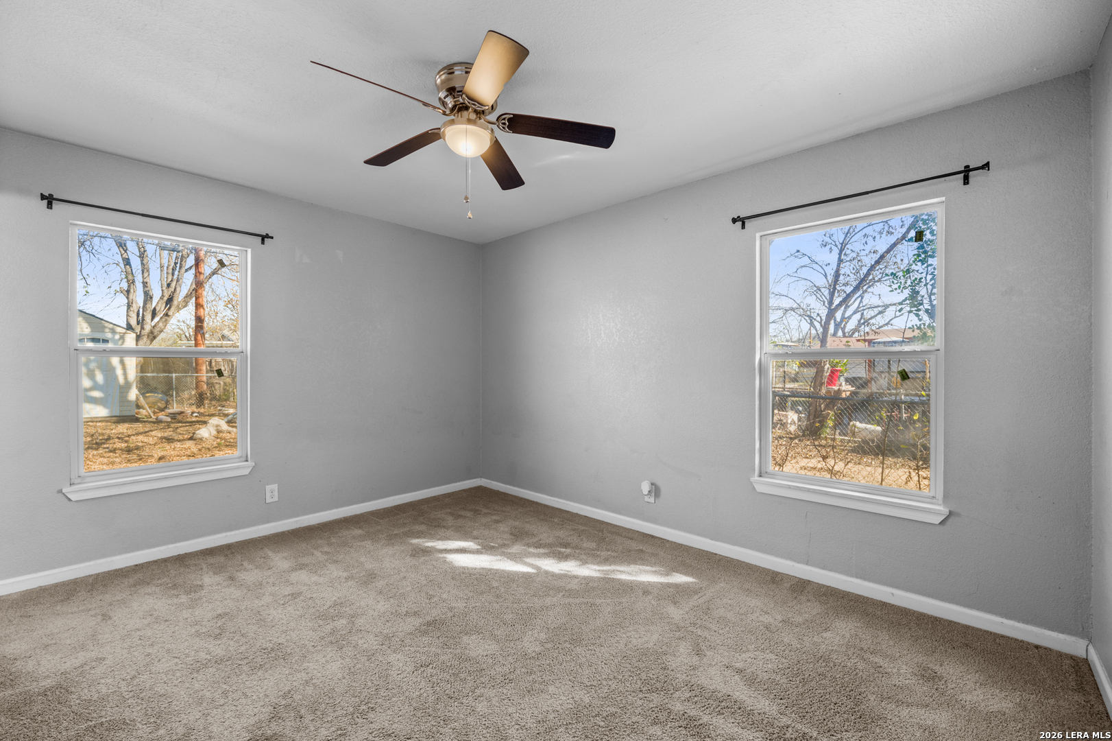 339 Creath Place San Antonio, TX 78221 - Photo 17 of 26