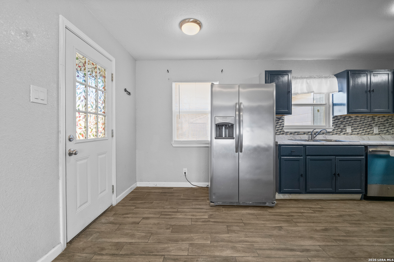 339 Creath Place San Antonio, TX 78221 - Photo 9 of 26