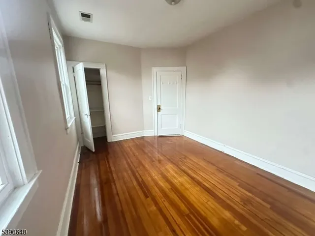 $2,700 | 322 Ashton Avenue, Linden, NJ 07036