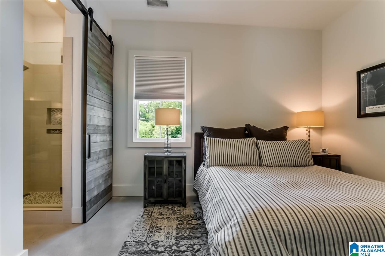 3308 Misty Lane Birmingham, AL 35243 - Photo 31 of 48