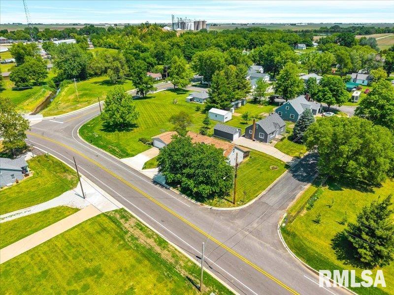 105 Main Street Roanoke, IL 61561 - Photo 33 of 46