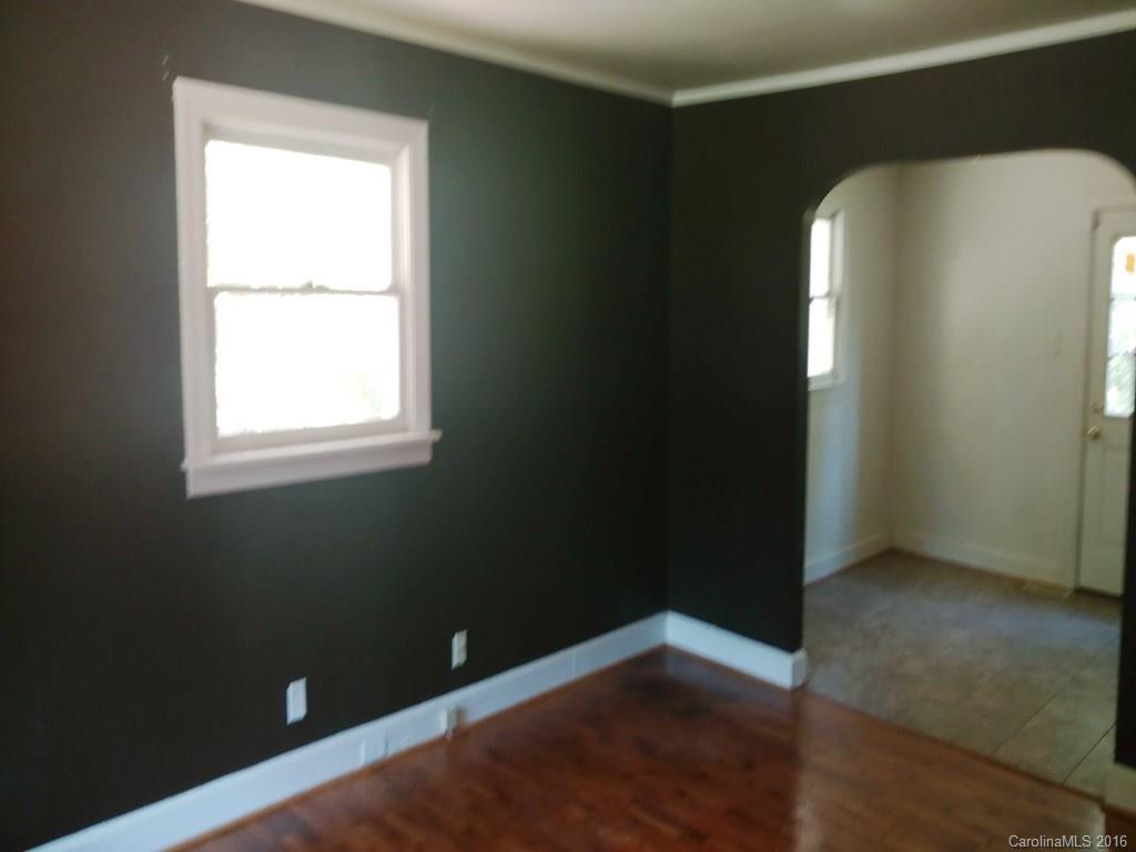 1519 Forest Road Statesville, NC 28625 - Photo 2 of 7