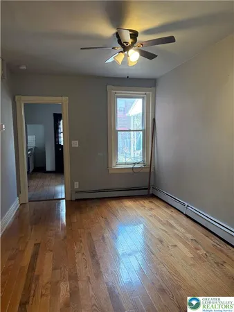 $2,300 | 948 West Maple Street, Allentown, PA 18101