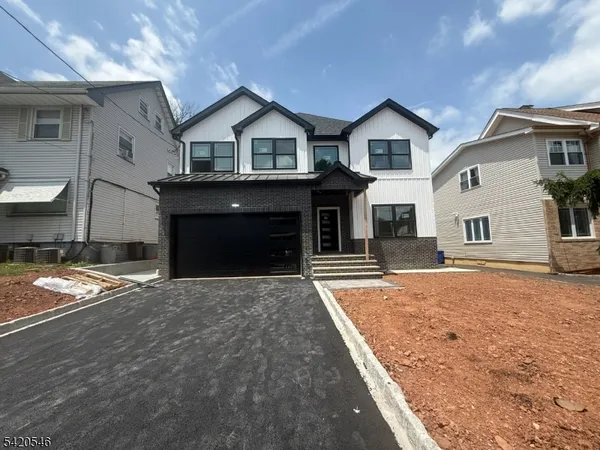 $1,100,000 | 72 Hillside Road, Elizabeth, NJ 07208