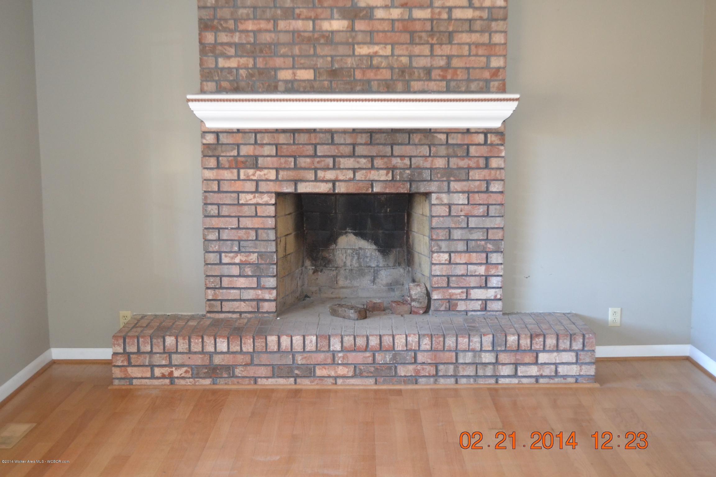 1861 Tommy Robinson Road Jasper, AL 35504 - Photo 10 of 42 Gallery Image 10