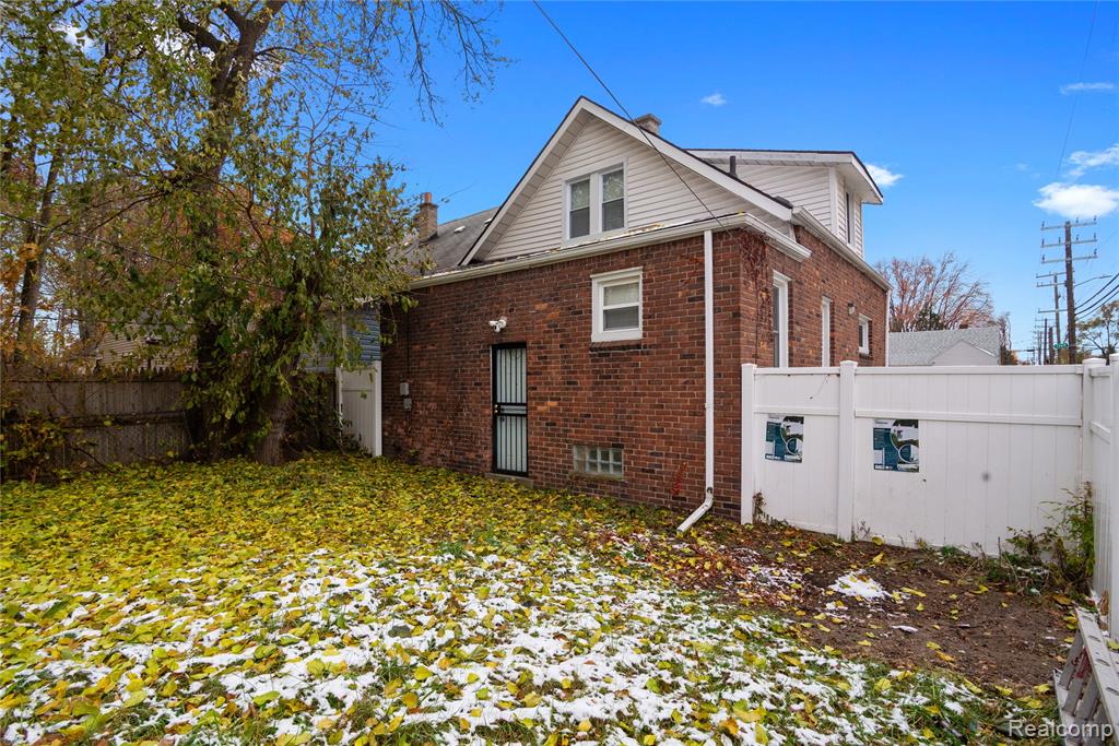 16252 Coyle Street Detroit, MI 48235 - Photo 20 of 24