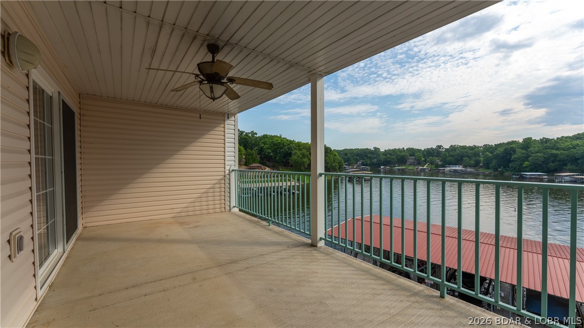 194 Sac Road, Unit D302 Sunrise Beach, MO 65079 - Photo 18 of 31