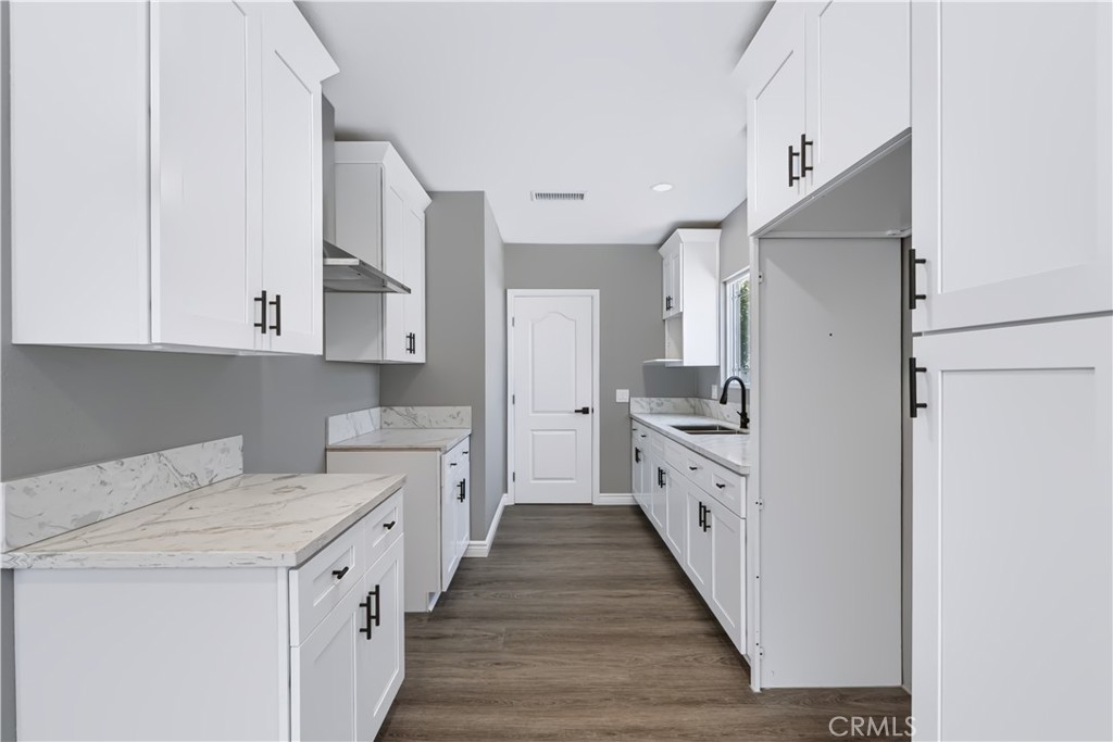 2357 Wilshire Street Riverside, CA 92501 - Photo 7 of 21 Gallery Image 7