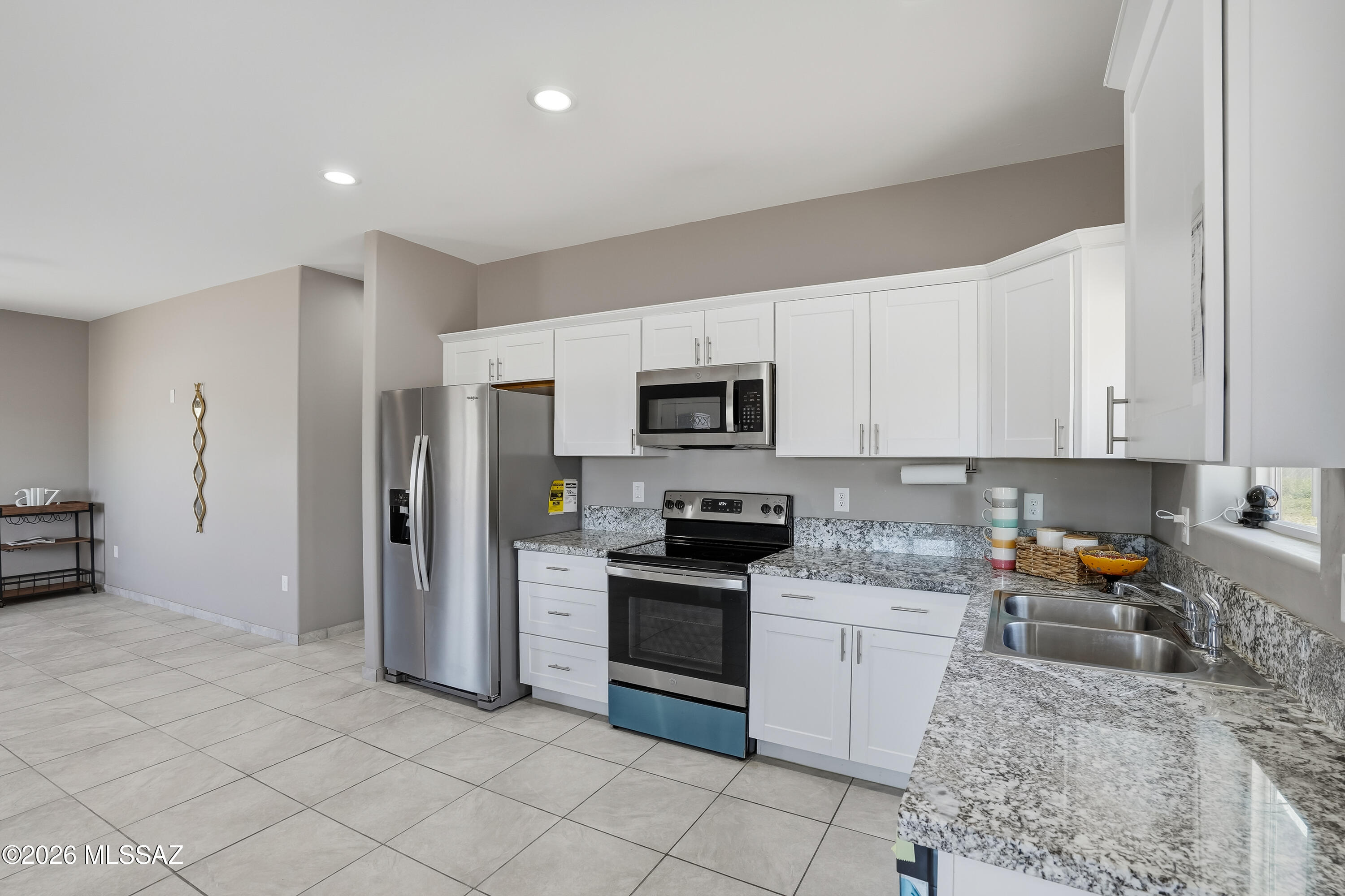 551 West Thurber Road Tucson, AZ 85705 - Photo 6 of 25 Gallery Image 6