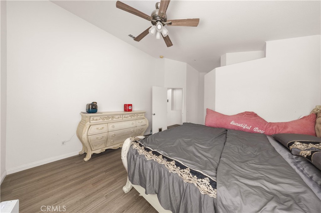 11795 Puerto Real Road Fontana, CA 92337 - Photo 19 of 35