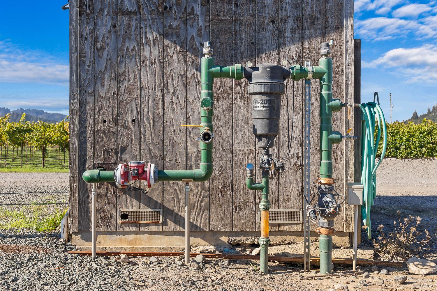 636 Dry Creek Road Healdsburg, CA 95448 - Photo 13 of 18 a view of steet