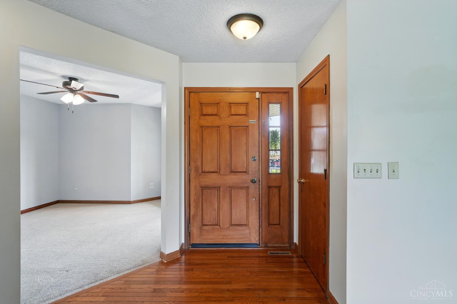 617 Orient Way Hamilton, OH 45013 - Photo 13 of 54