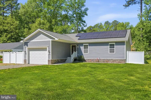 $319,000 | 283 Shorewood Drive, Colonial Beach, VA 22443