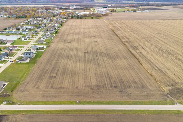 $1,440,000 | 0 Shooting Park Road, Peru, IL 61354