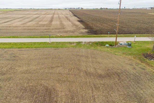 $1,440,000 | 0 Shooting Park Road, Peru, IL 61354