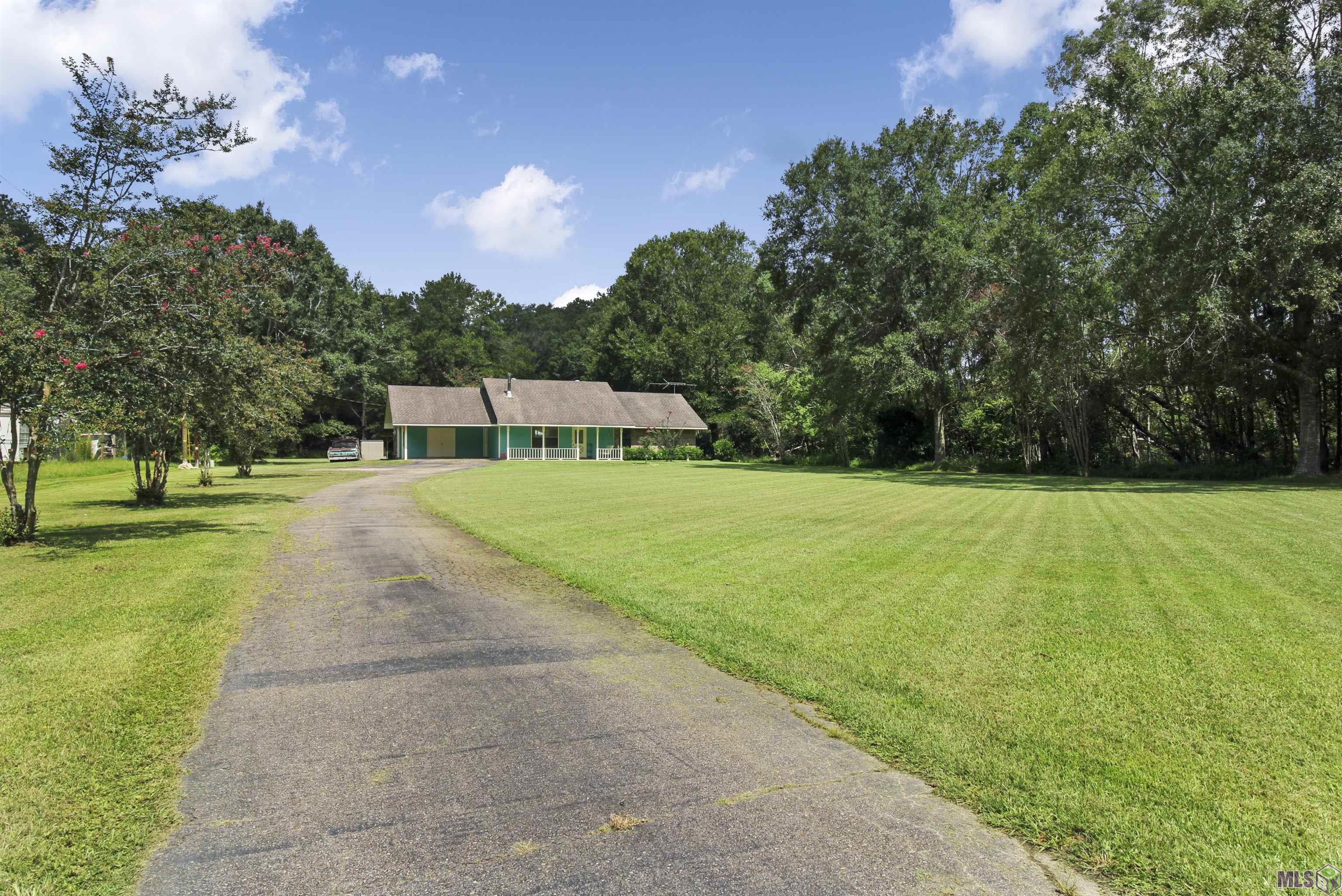 36355 North Corbin Road Walker, LA 70785 - Photo 2 of 37 Gallery Image 2