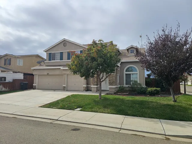 $650,000 | 13721 Santa Lucia Drive, Gustine, CA 95322