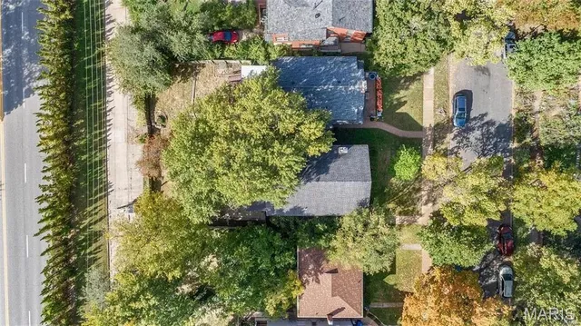 $750,000 | 7118 Pershing Avenue, University City, MO 63130