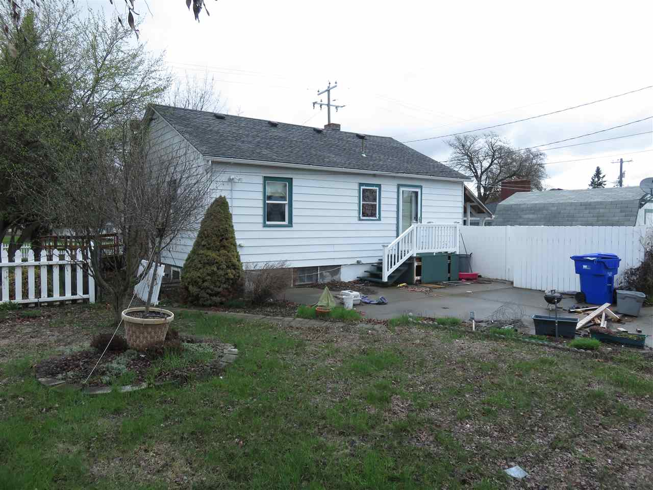 2320 North Center Road Spokane, WA 99212 - Photo 15 of 20