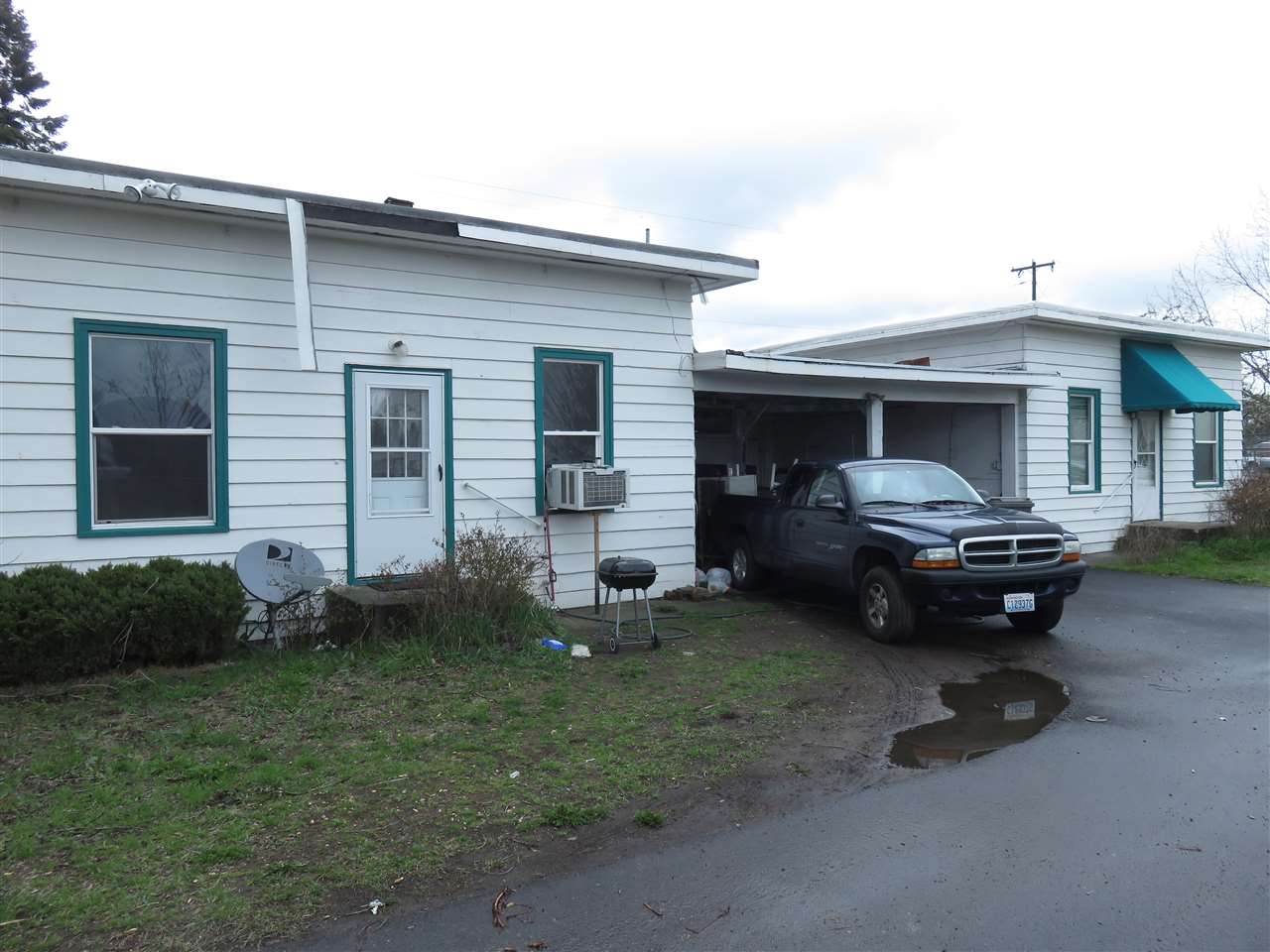 2320 North Center Road Spokane, WA 99212 - Photo 17 of 20