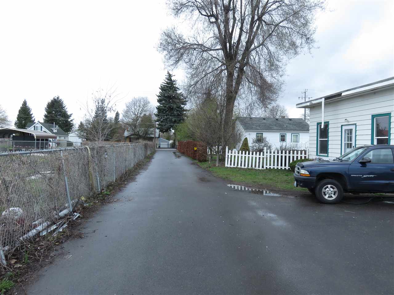 2320 North Center Road Spokane, WA 99212 - Photo 18 of 20