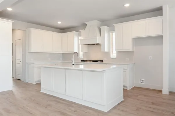 $4,295 | 3743 Milwaukee Avenue, Midlothian, TX 76065