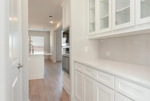 $4,295 | 3743 Milwaukee Avenue, Midlothian, TX 76065