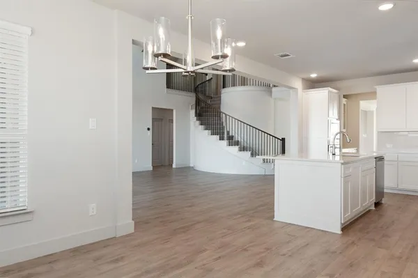 $4,295 | 3743 Milwaukee Avenue, Midlothian, TX 76065