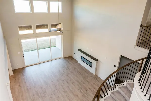 $4,295 | 3743 Milwaukee Avenue, Midlothian, TX 76065