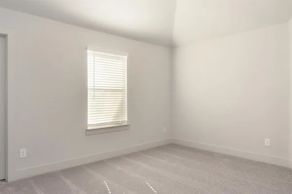 $4,295 | 3743 Milwaukee Avenue, Midlothian, TX 76065